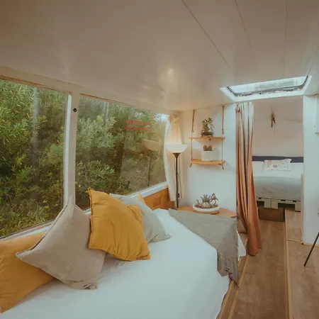 The Amazing Inacio Bus Converted Holiday home *
