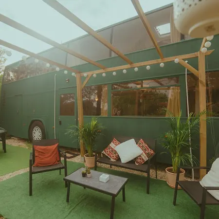 The Amazing Inacio Bus Converted Nyaraló